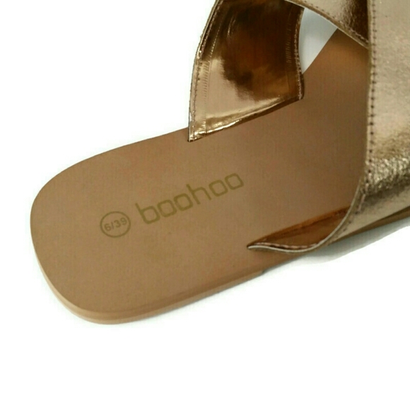 Boohoo Women’s Cross Strap Leather Sliders Sandals - Picture 2 of 8